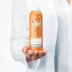Vichy CAPITAL SOLEIL Brume Anti-sable enfants SPF 50+